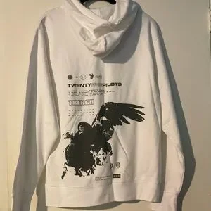 Trench hoodie hot topic hotsell